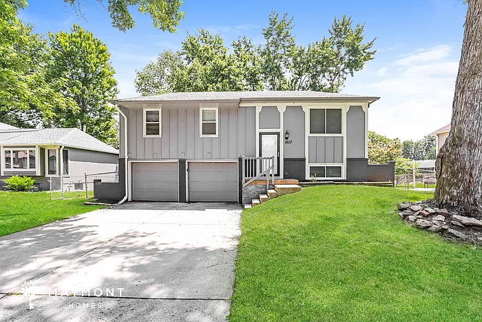3 bed, 2.0 bath, 1642 sqft, $1,895 — Photo 1