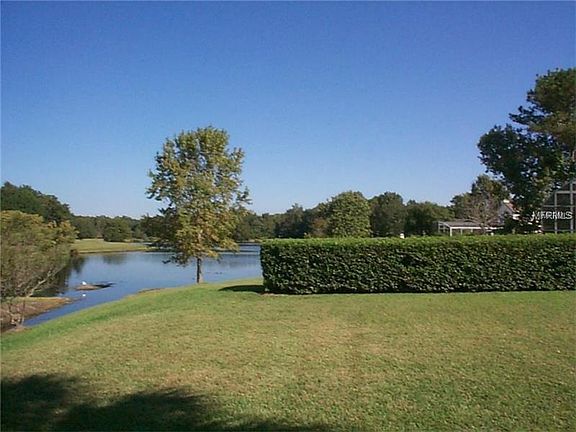 3rd image of 1122 Parker Canal Ct
