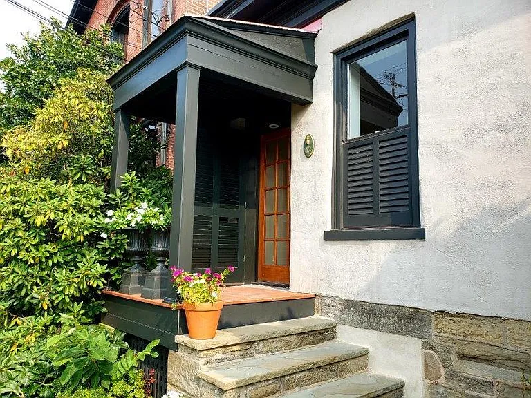42 E Chestnut Hill Ave — Photo 2