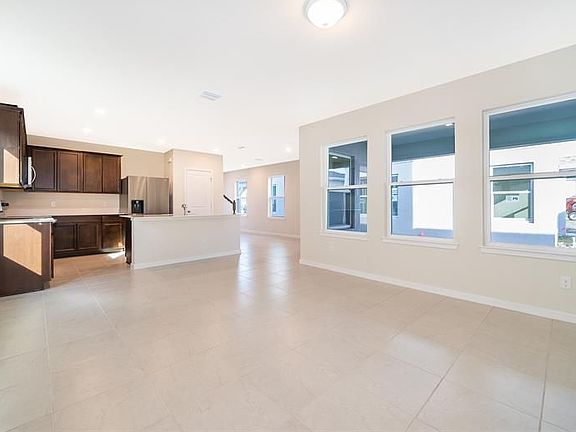 5th image of 1909 Summer Serenity Dr
