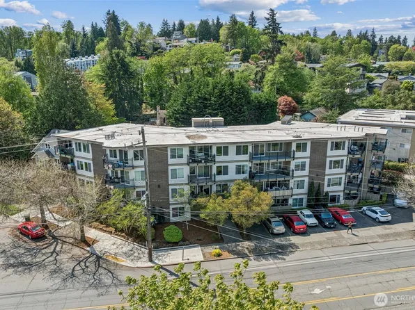 4051 Gilman Avenue W, Seattle, WA 98199