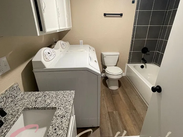 210 Reta St — Photo 7