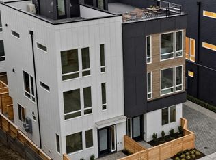 805 NW 63rd Street #B, Seattle, WA 98107