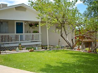 5804 Chaparral Cir, Farmington, NM 87402