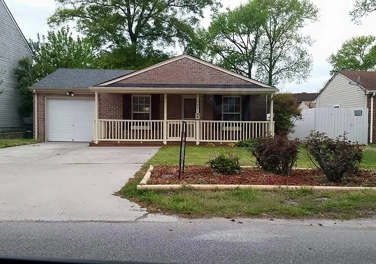7941 Westcliff Dr — Photo 1