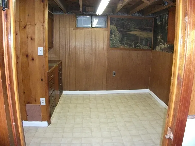 3036 Greenfield Rd — Photo 16