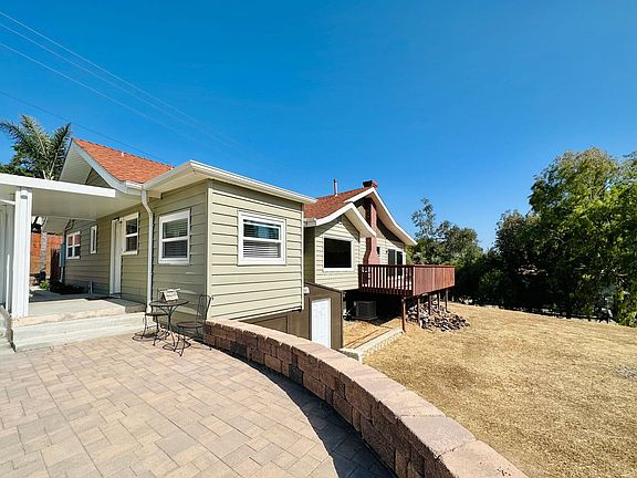 2nd image of 10458 Vista Camino
