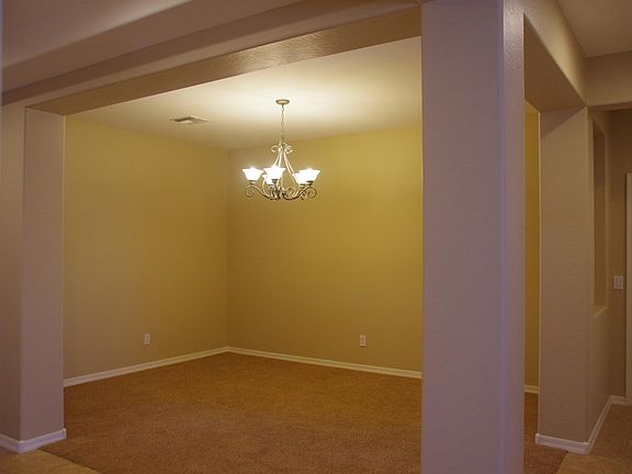 5th image of 2401 S Nolina Dr