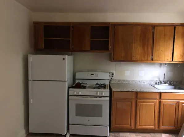 22A Redfield Vlg APT 1, Edison, NJ 08837