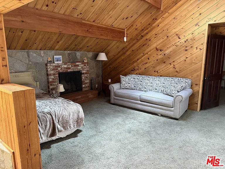 1196 Willow Ln — Photo 38