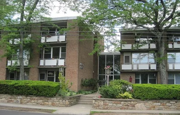 1 bed, 384 sqft, $1,200 — Photo 1