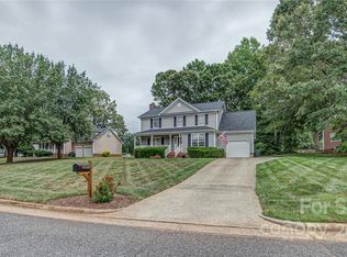 2251 Wynbourne Dr, Gastonia, NC 28056