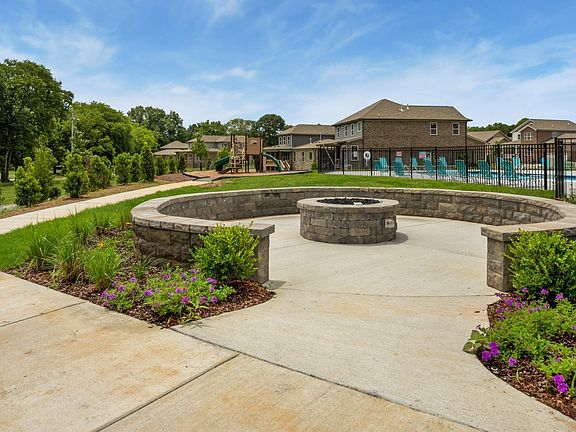 5th image of 905 Carnation Dr Lot 216