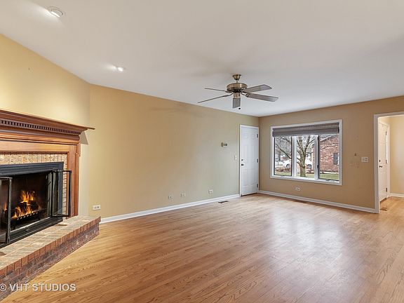 4th image of 855 Saddlewood Dr