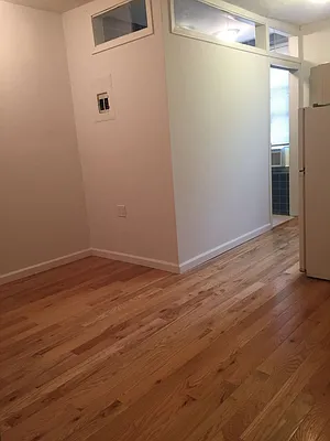 Rented by Gioia Realty | media 52