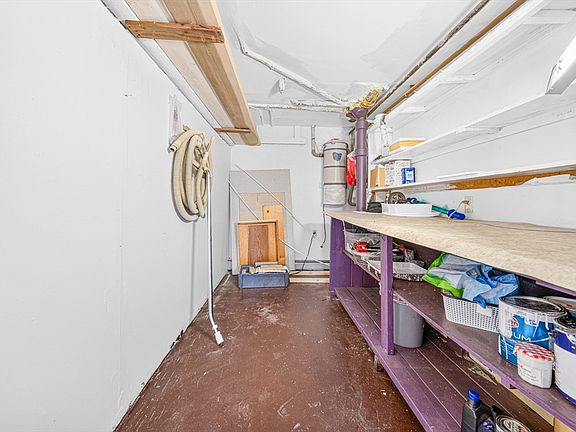 2nd image of 17 Brookline St