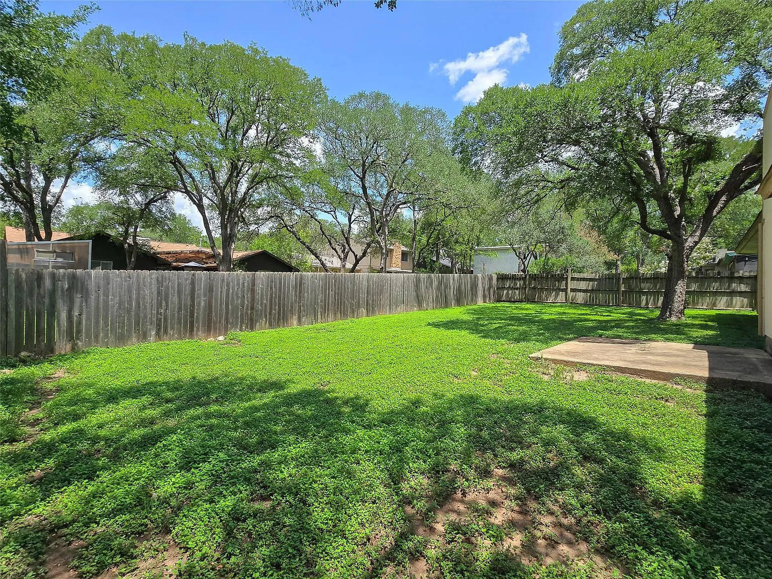 4 bed, 2.0 bath, 1838 sqft, $2,495 — Photo 3