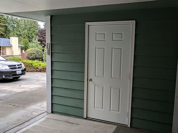 4th image of 129 Leslie Ln