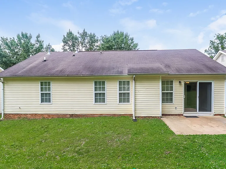7229 Kavan Hunter Dr — Photo 16