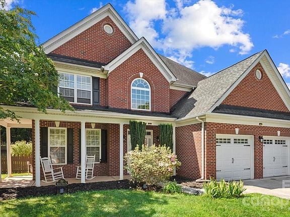 4th image of 151 Winter Flake Dr