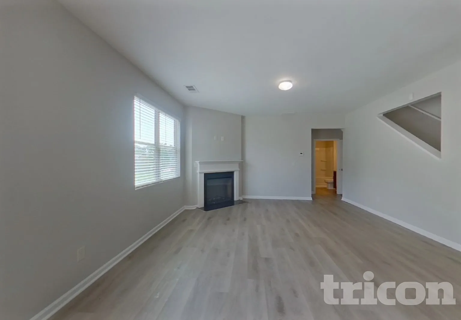 438 Lake Ridge Lane Fairburn GA — Photo 2