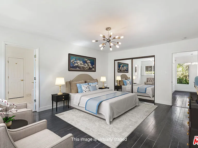 4645 Petit Ave — Photo 10