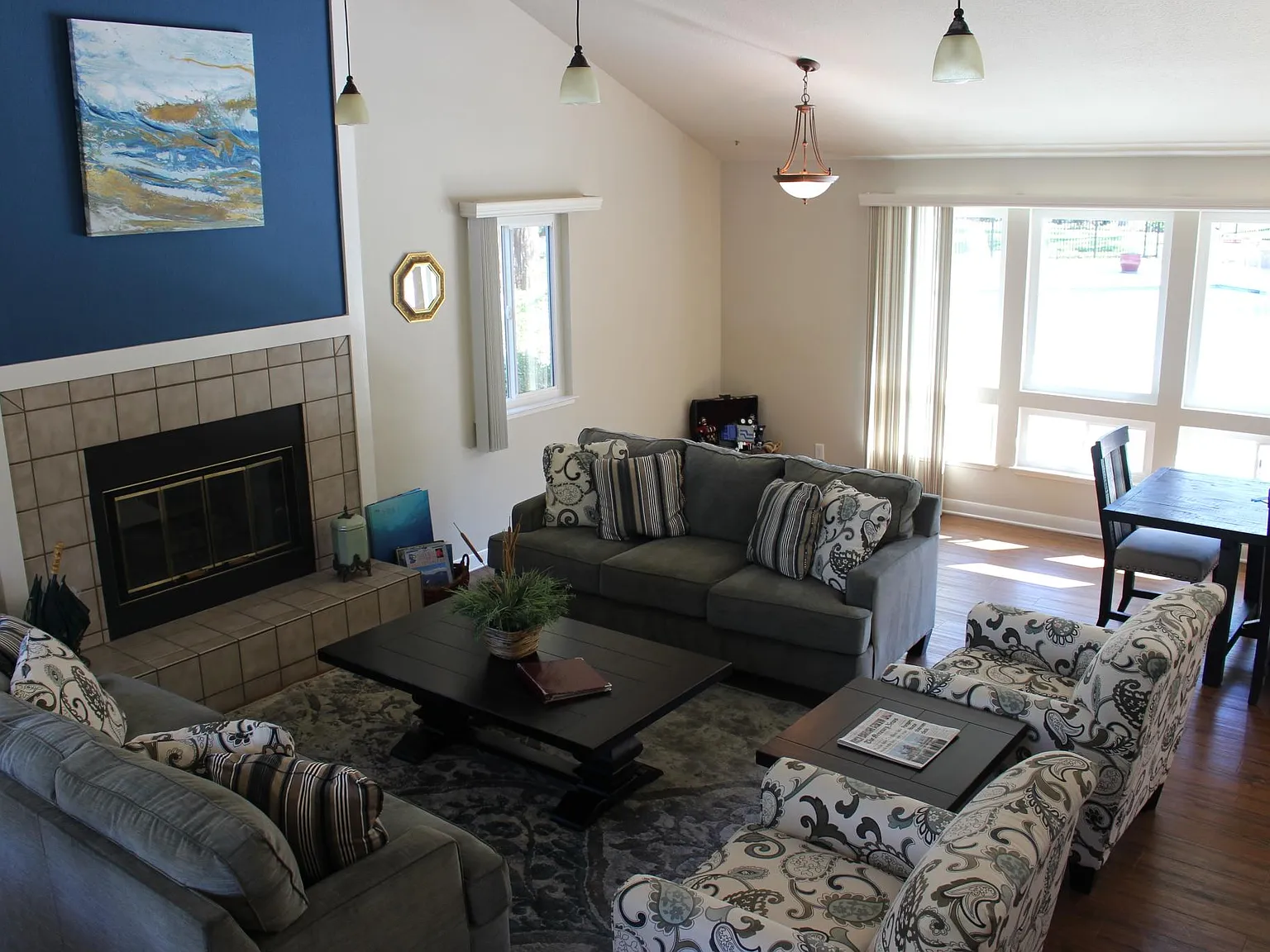Amberwood — Photo 3
