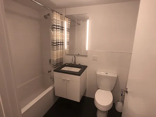 Rented by Highline Residential | media 22