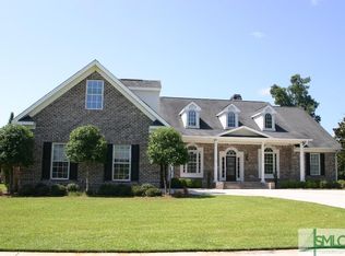 6 Crestwood Dr, Savannah, GA 31405
