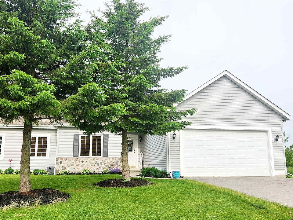 1st image of W7278 Waterway Dr