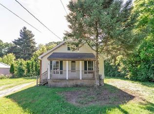 321 Stoner Rd, Lansing, MI 48917