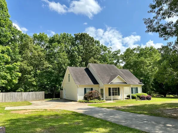 143 Ridgeway Rd, Milner, GA 30257