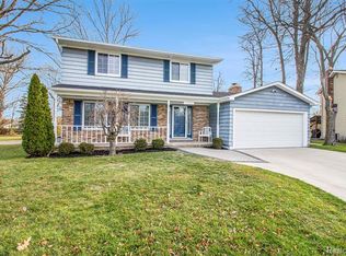 5336 Mill Wheel Ct, Grand Blanc, MI 48439