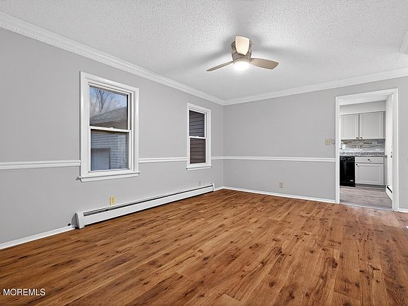 5th image of 49 Middlesex Road #A