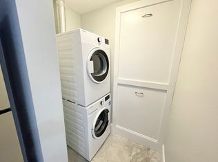 159 Boston St FLOOR 3, Dorchester, MA 02125