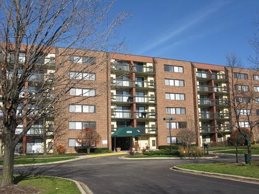 1st image of 1800 Huntington Blvd APT 106