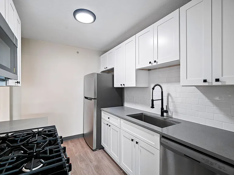 Cherry Tree Village Apartments — Photo 96