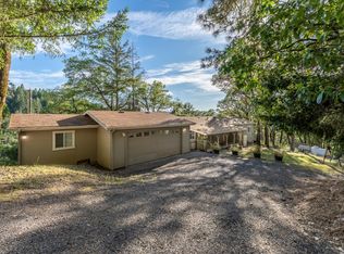4425 Lakewood Drive, Willits, CA 95490