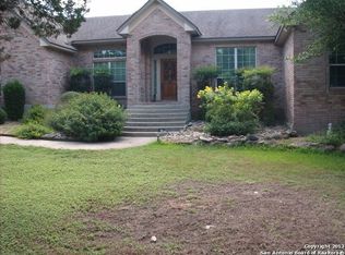 21830 Park View Dr, Garden Ridge, TX 78266