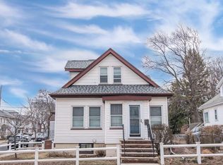 517 Pleasant St, Winthrop, MA 02152