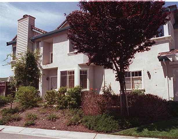1st image of 401 N Sutton Cir