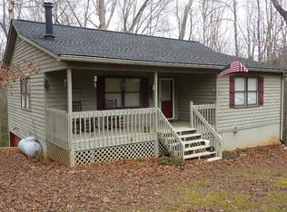16 Navaho Way, Ellijay, GA 30540
