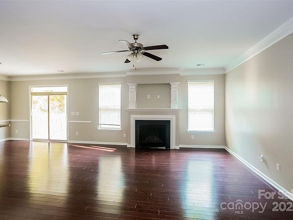 2nd image of 9429 Tavistock Ct