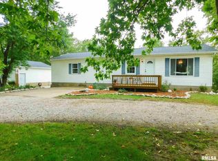 13995 N Manito Rd, Manito, IL 61546