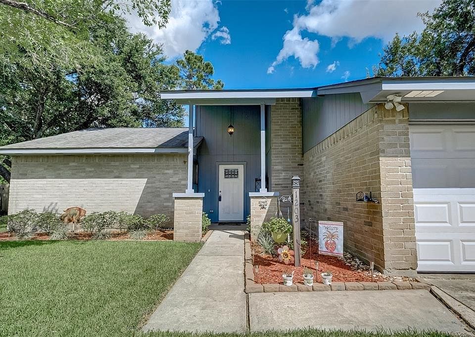 1st image of 1203 Martingale Ct