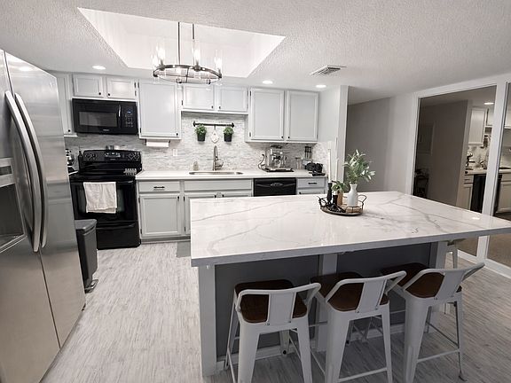 3rd image of 14777 Wunderlich Dr APT 603