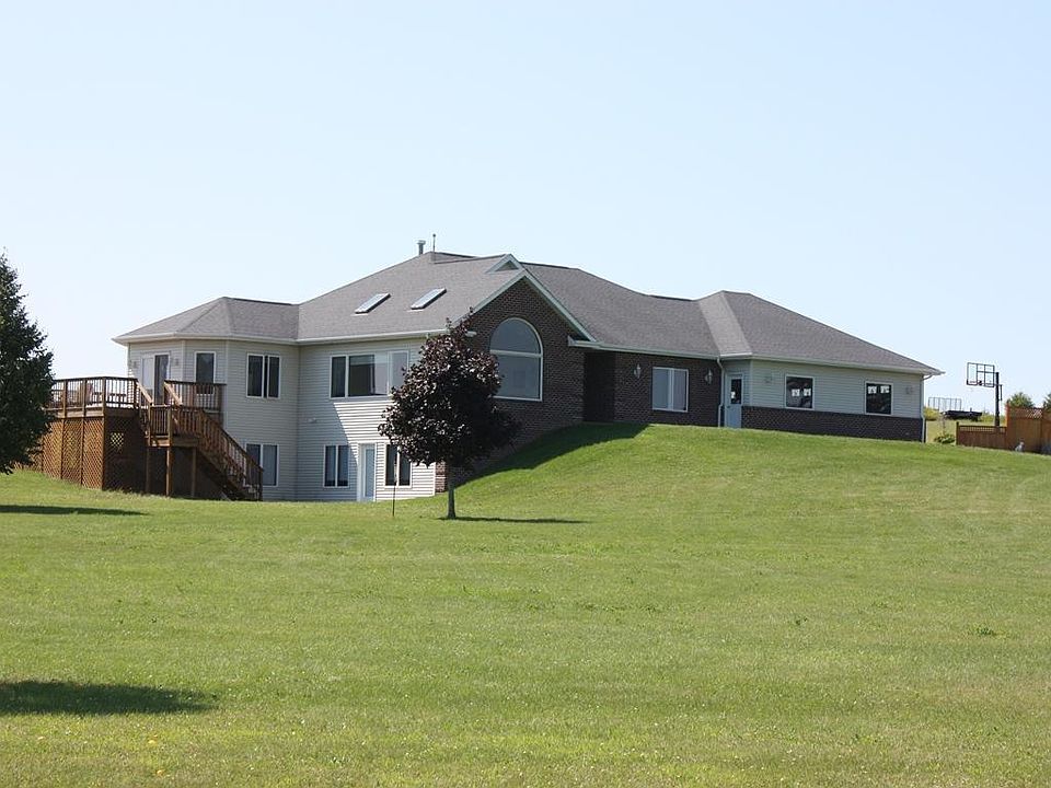 1st image of 5085 Garret Dr