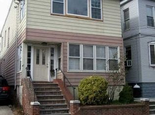 2214 125th St, Flushing, NY 11356