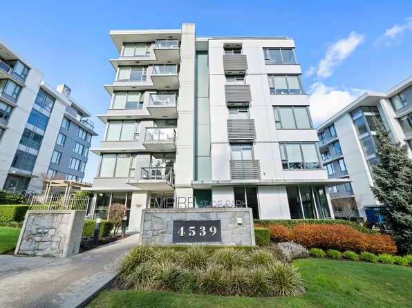 4539 Cambie St #6F, Vancouver, BC V5Z 0G6