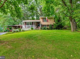 204 Dwarf Rd, Chambersburg, PA 17202